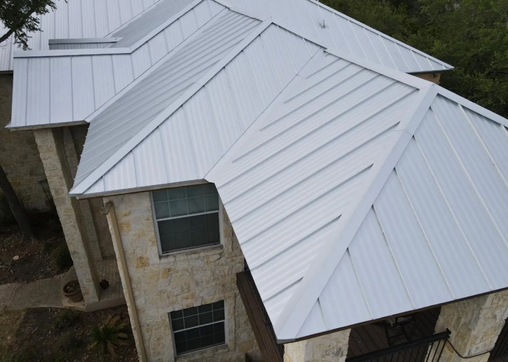 Metal Roof Repair in Edison, NJ